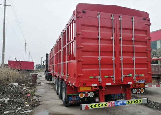 Refurbished 13000mm Faw Fence Semi Trailer  Warehouse Type In Red Color